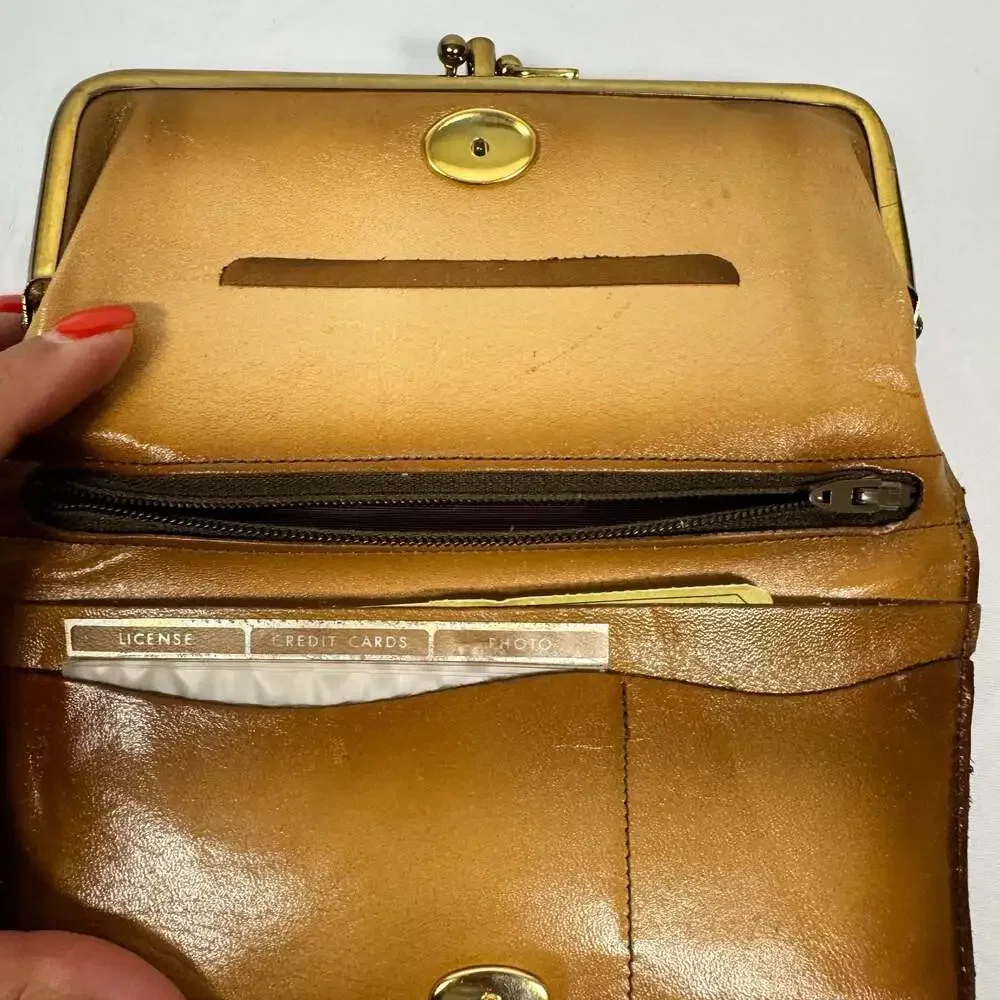 Vintage Justin Leather Goods Tooled Leather Western Saddle Clutch Wallet - Picture 4 of 9